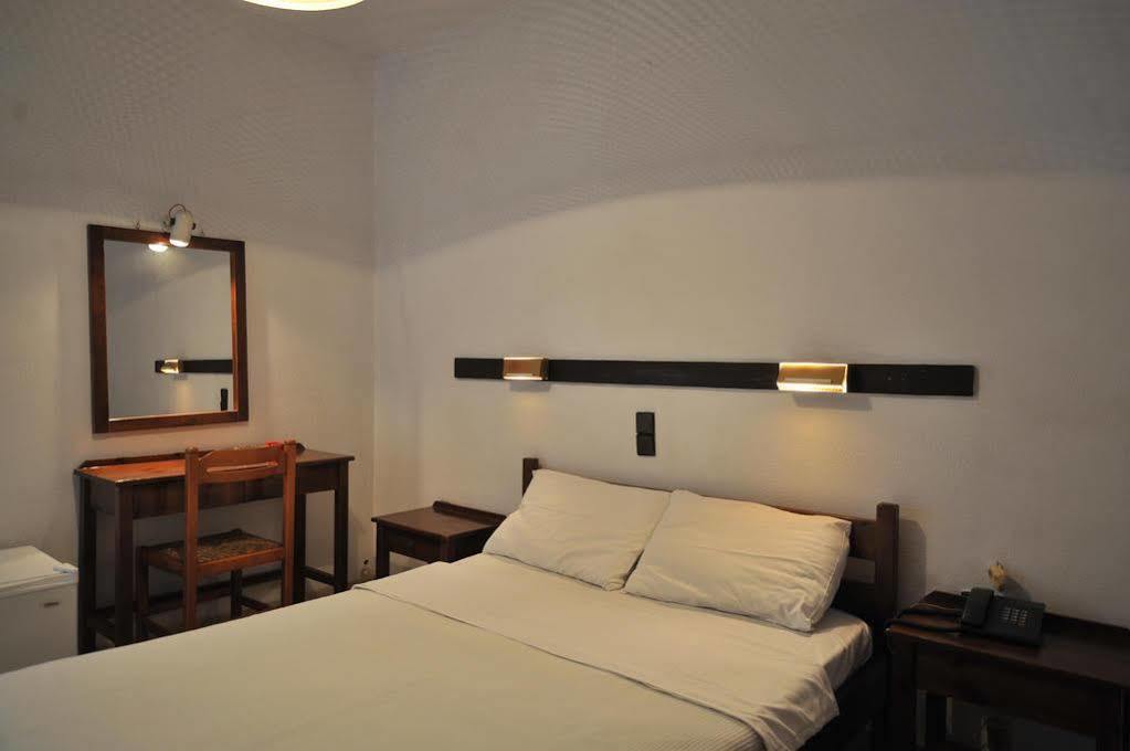 El Greco Hotel Igoemenitsa Buitenkant foto